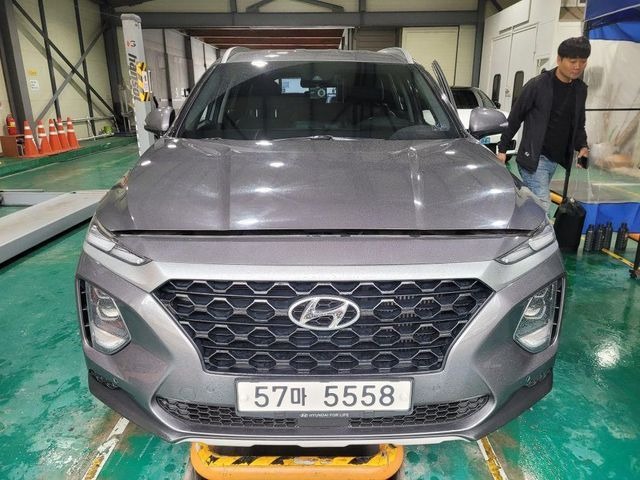 Hyundai Santafe 2019 — inspection photo 1