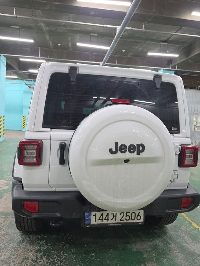 Jeep Wrangler 2023 — inspection photo 2