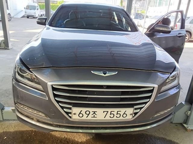 Hyundai Genesis 2016 — inspection photo 1