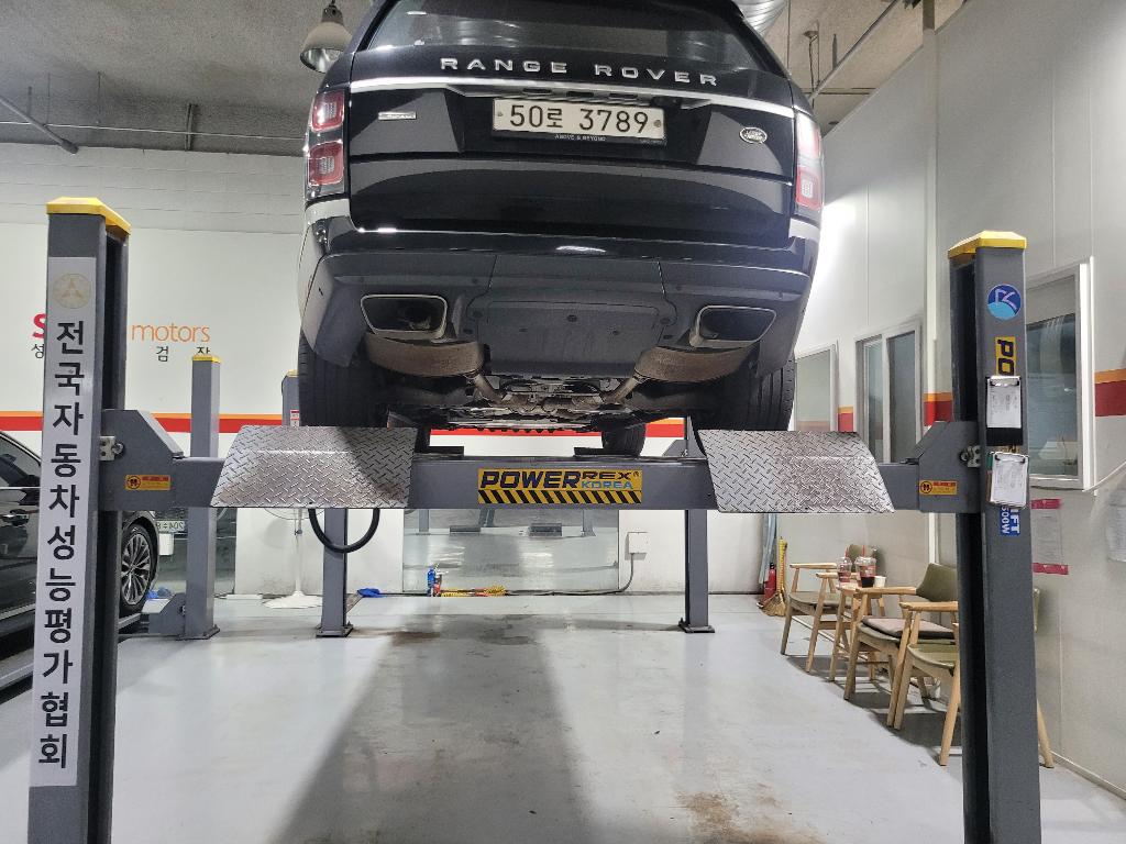 Land Rover Range Rover 2019 — inspection photo 2