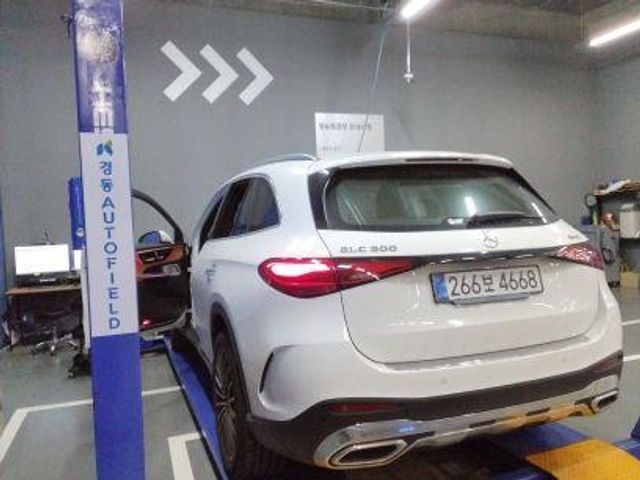 Mercedes-Benz GLC-Class 2026 — inspection photo 2