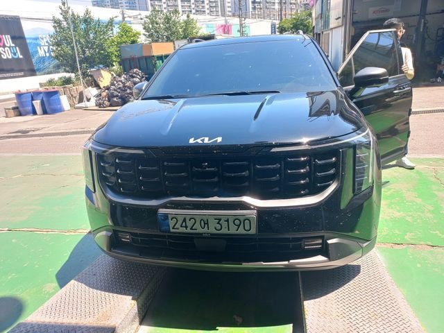 Kia Canival 2025 — inspection photo 1