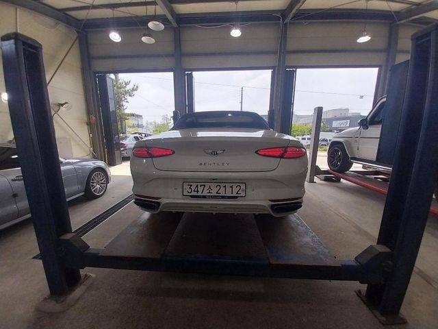 Bentley Continental 2025 — inspection photo 2