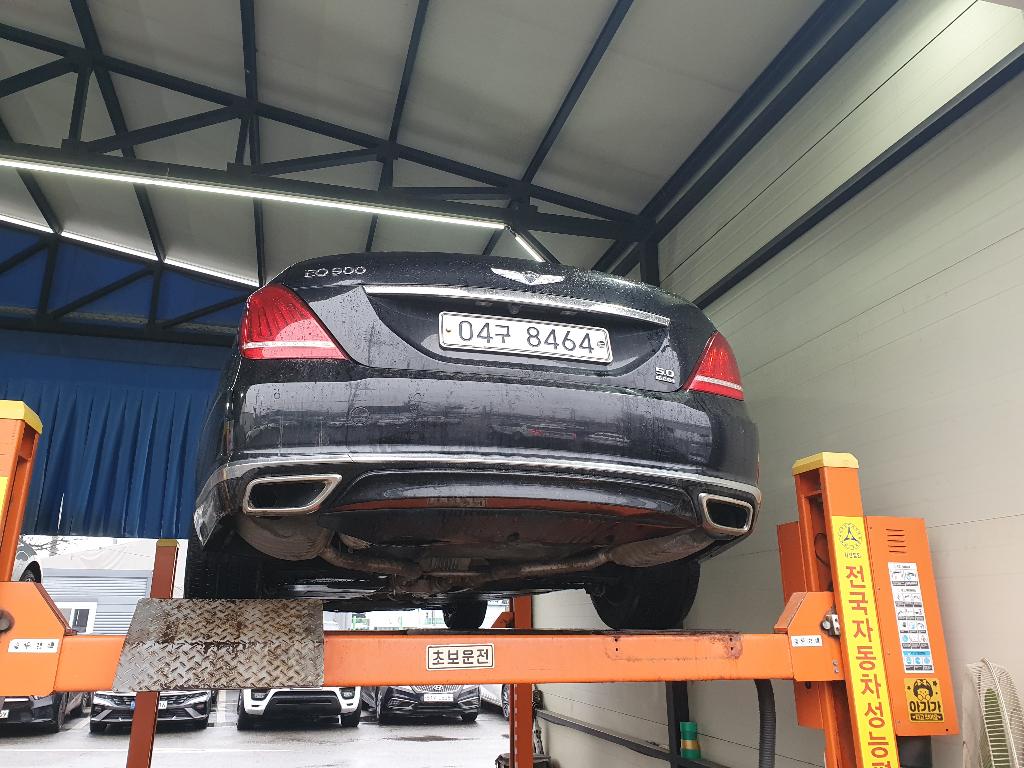 Genesis EQ900 2016 — inspection photo 2