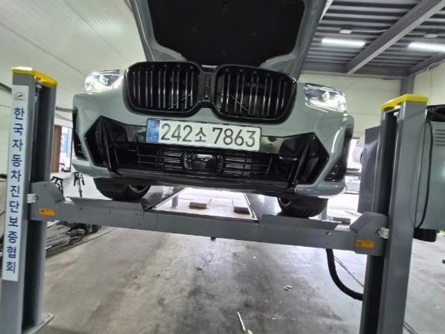 BMW X4 2025 — inspection photo 1