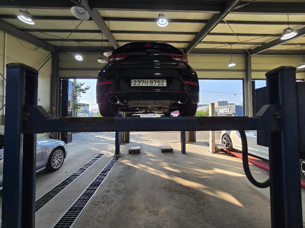 Hyundai Veloster 2022 — inspection photo 2