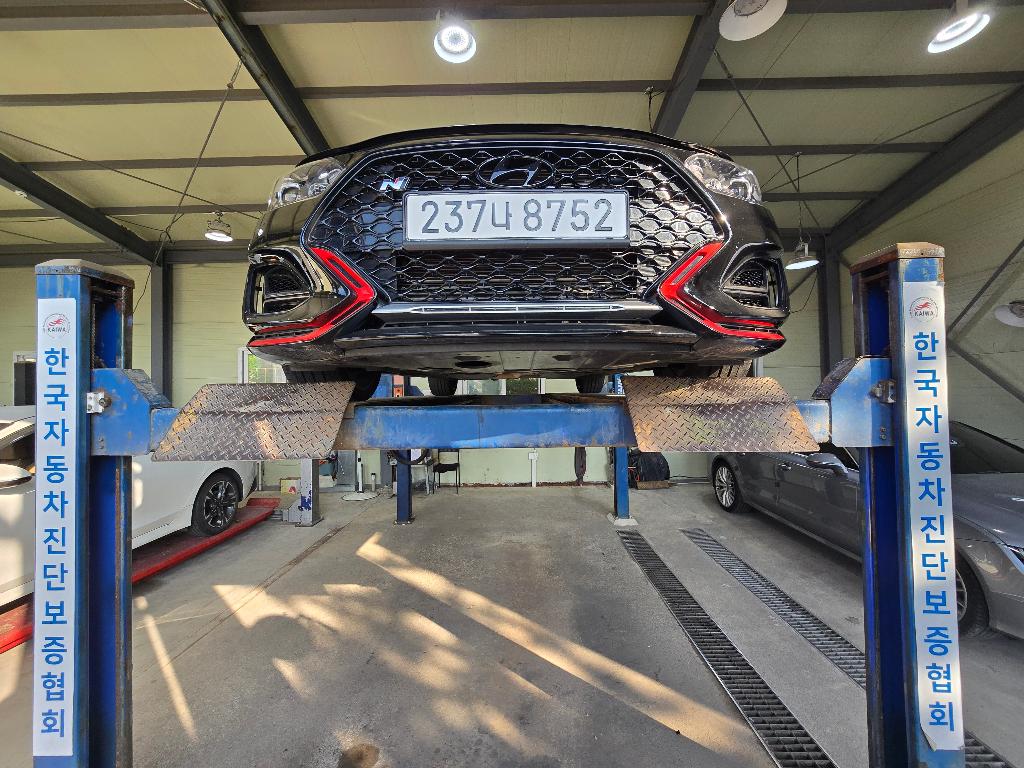 Hyundai Veloster 2022 — inspection photo 1