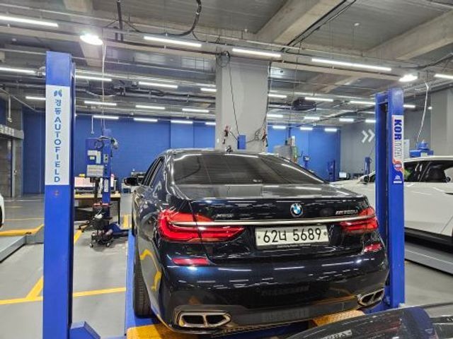 BMW 7-Series 2018 — inspection photo 2