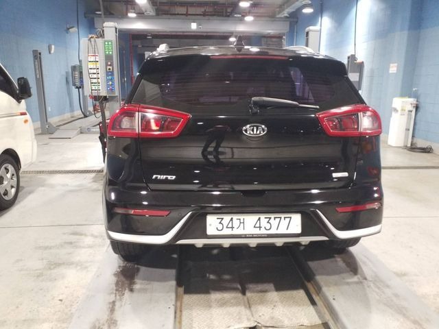 Kia Niro 2017 — inspection photo 2