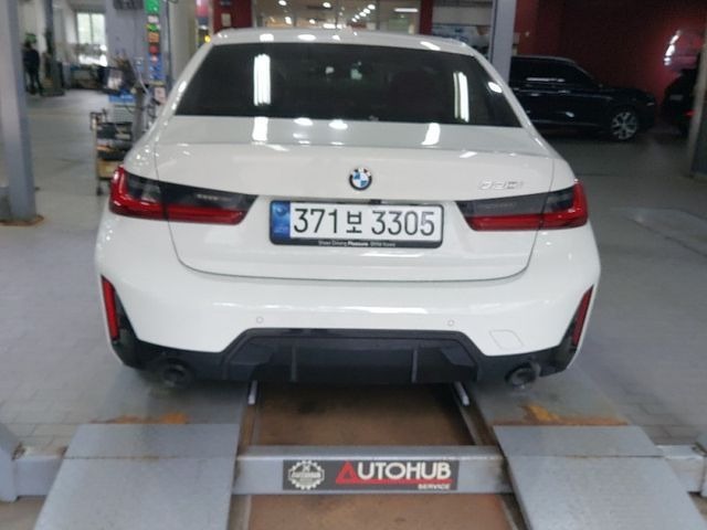BMW 3-Series 2026 — inspection photo 2