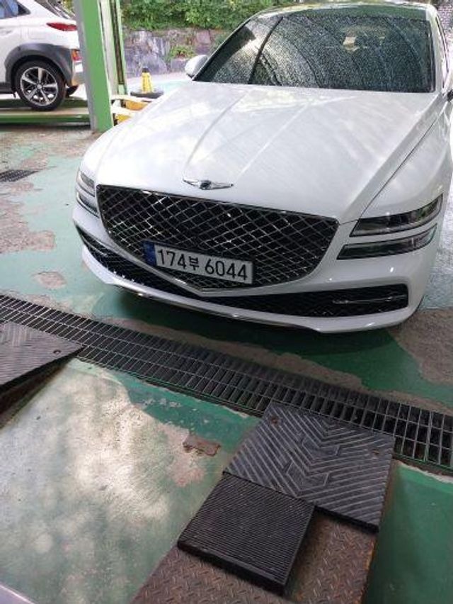 Genesis G80 2024 — inspection photo 1