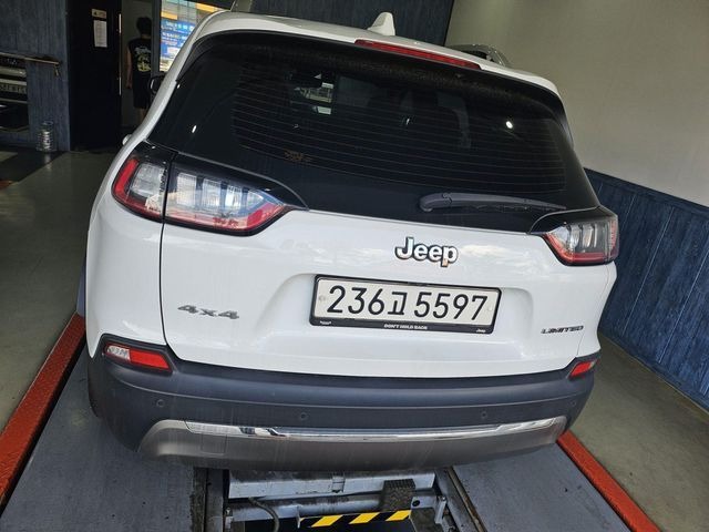 Jeep Cherokee 2021 — inspection photo 2