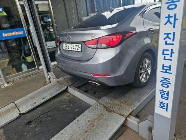 Hyundai AVANTE 2016 — inspection photo 2