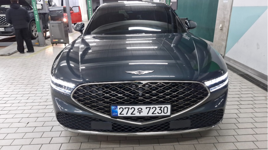 Genesis G90 2022 — inspection photo 1