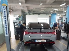 Hyundai AVANTE 2022 — inspection photo 2
