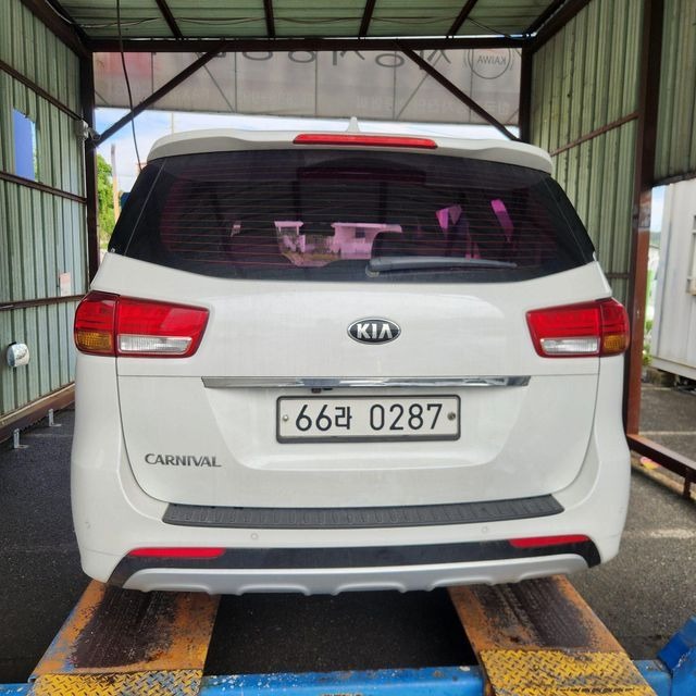 Kia Canival 2016 — inspection photo 2