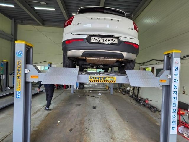Volvo XC40 2021 — inspection photo 2