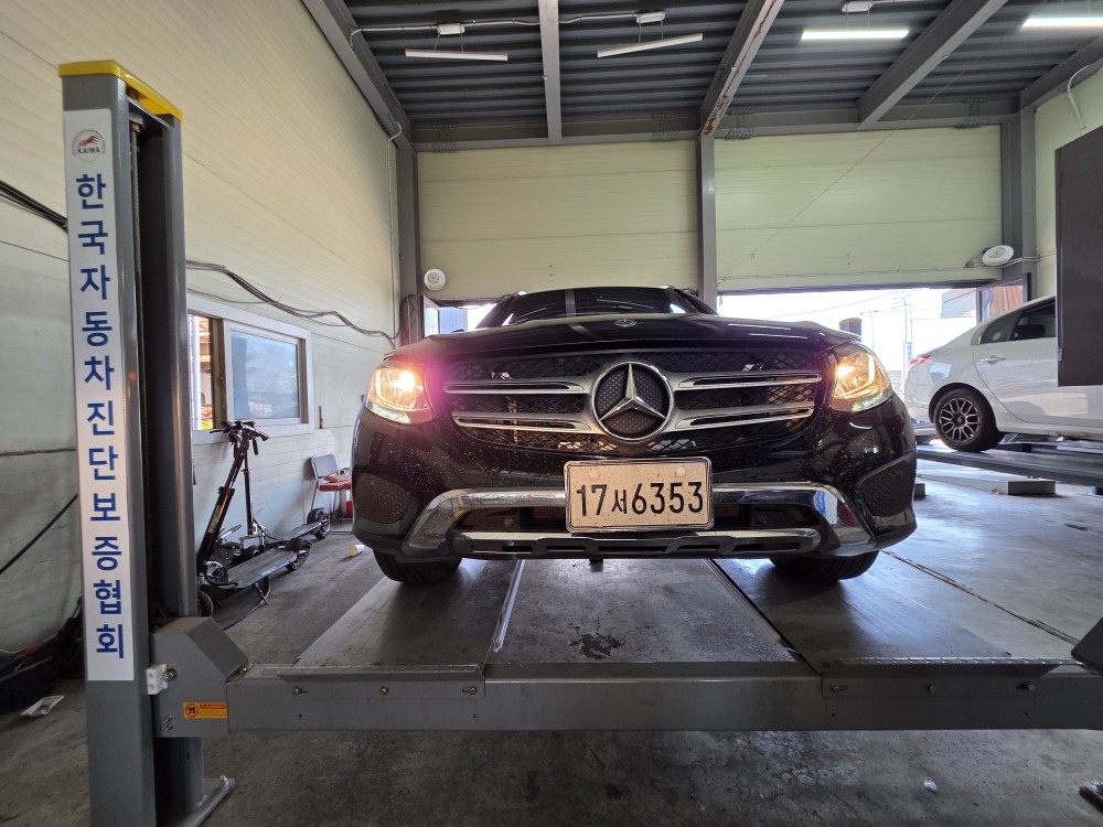 Mercedes-Benz GLC-Class 2019 — inspection photo 1