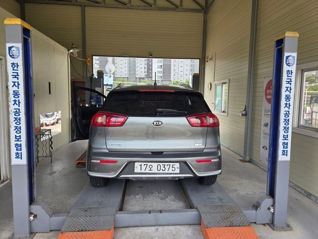 Kia Niro 2017 — inspection photo 2