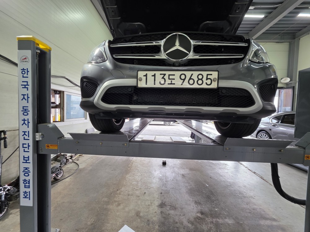 Mercedes-Benz GLC-Class 2018 — inspection photo 1