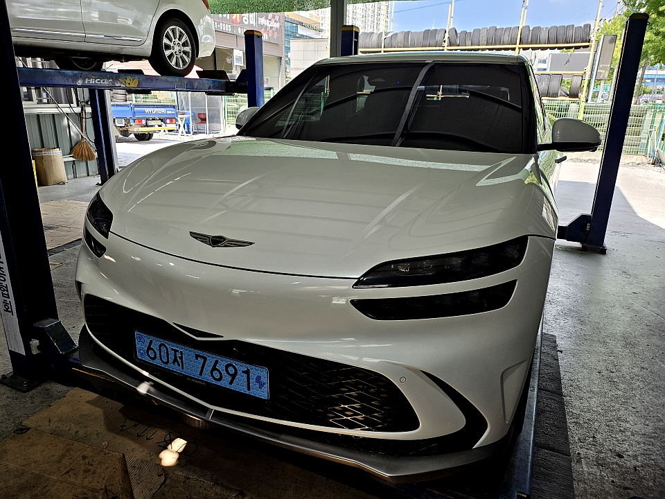 Genesis GV60 2022 — inspection photo 1