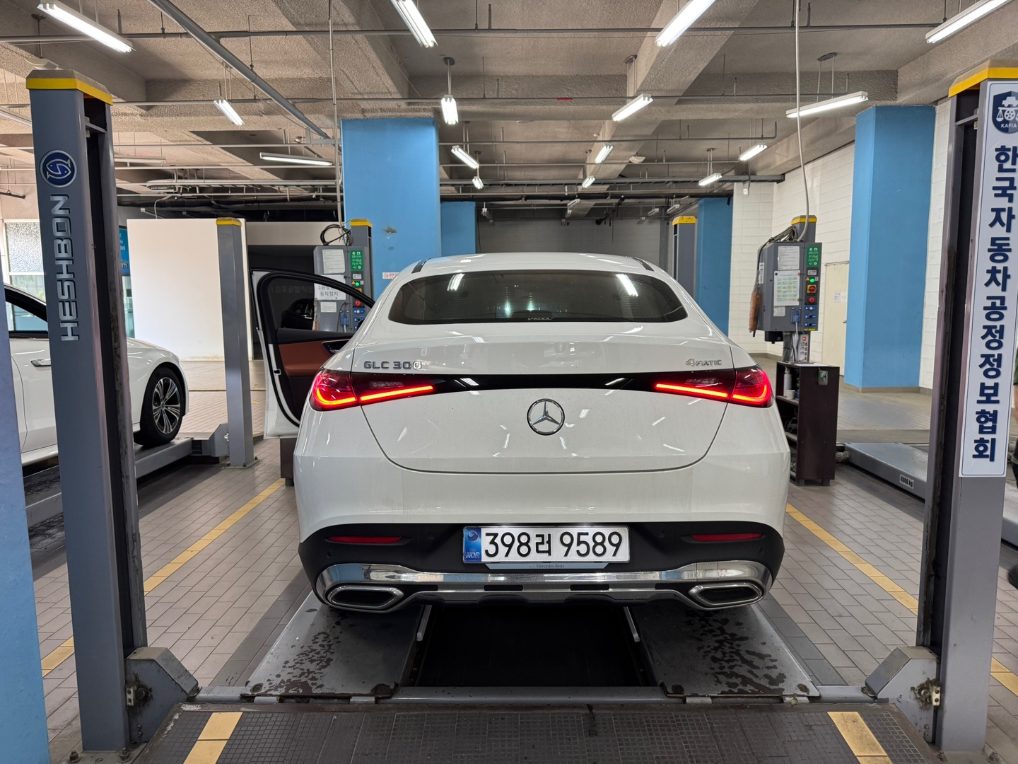 Mercedes-Benz GLC-Class 2025 — inspection photo 2