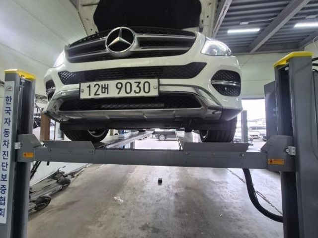 Mercedes-Benz GLE-Class 2018 — inspection photo 1