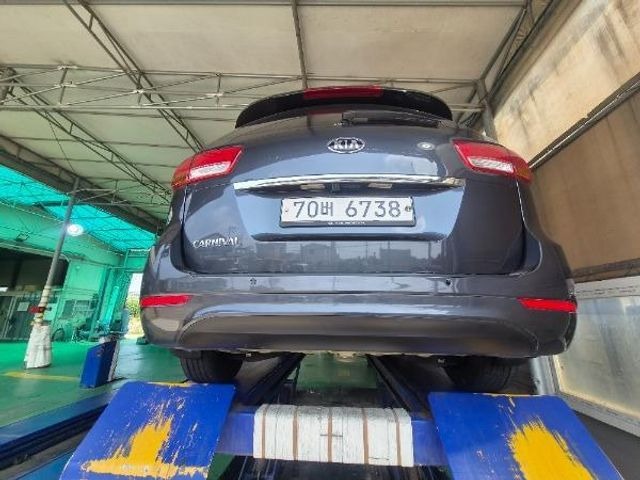 Kia Canival 2018 — inspection photo 2