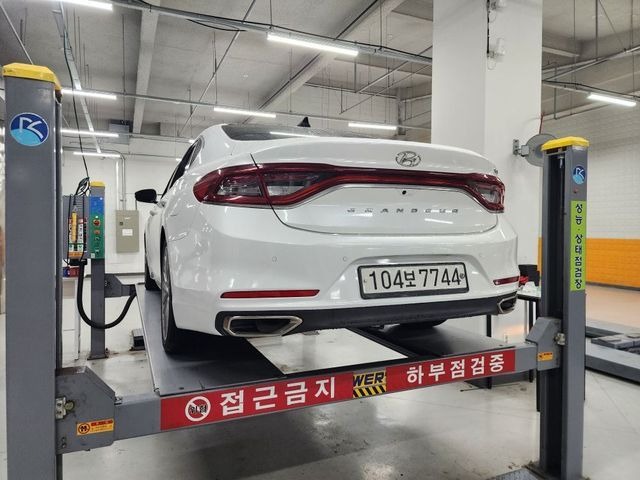 Hyundai Grandeur 2019 — inspection photo 2