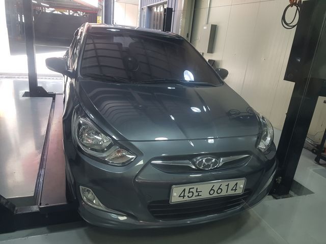 Hyundai Accent 2012 — inspection photo 1