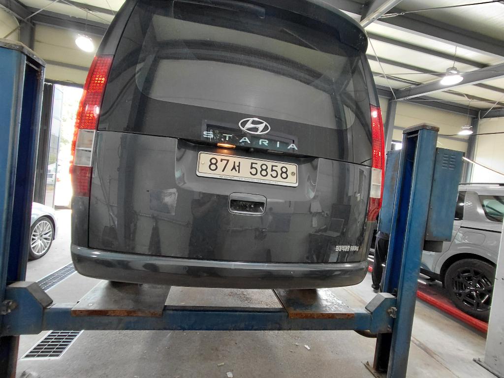 Hyundai Staria 2022 — inspection photo 2