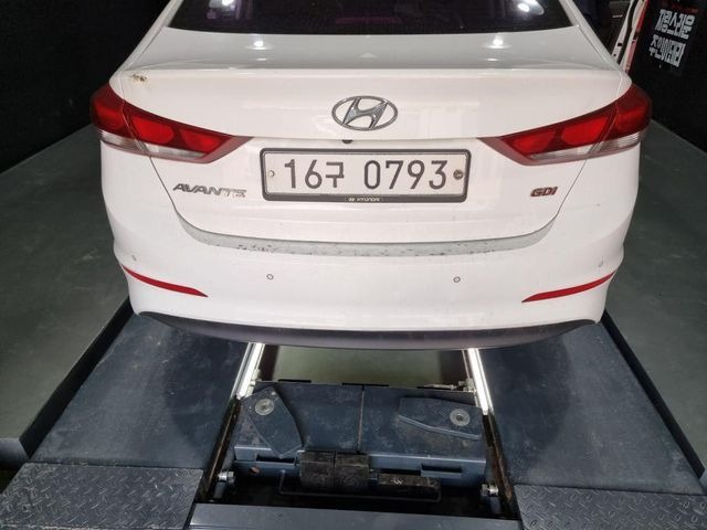Hyundai AVANTE 2016 — inspection photo 2