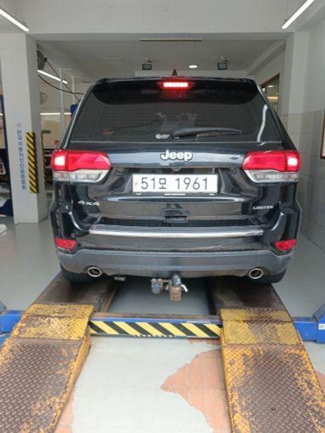 Jeep Cherokee 2018 — inspection photo 2