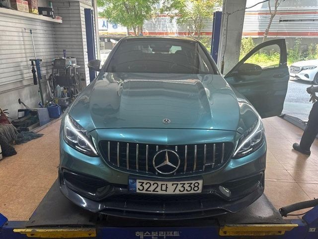 Mercedes-Benz C-Class 2018 — inspection photo 1