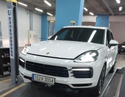 Porsche Cayenne 2022 — inspection photo 1