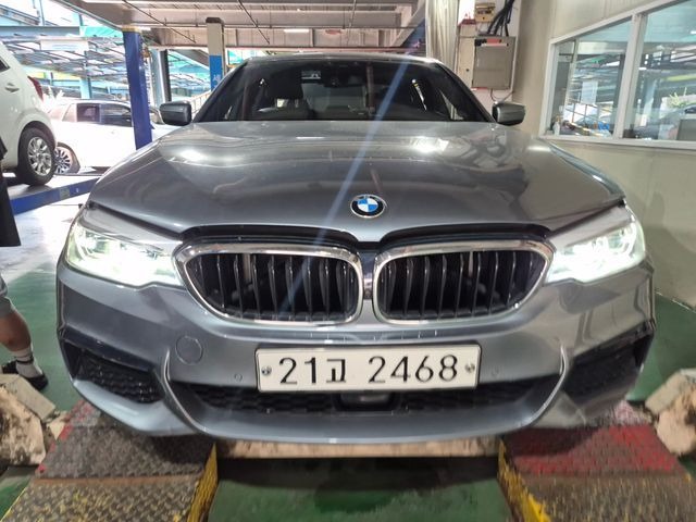 BMW 5-Series 2018 — inspection photo 1