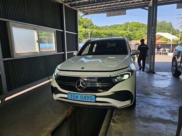 Mercedes-Benz EQB 2024 — inspection photo 1