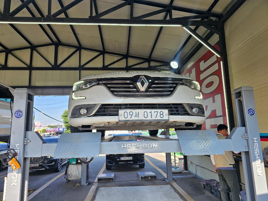 Renault Korea SM6 2016 — inspection photo 1