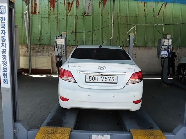 Hyundai Accent 2015 — inspection photo 2