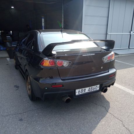 Mitsubishi Lancer Evolution 2010 — inspection photo 2