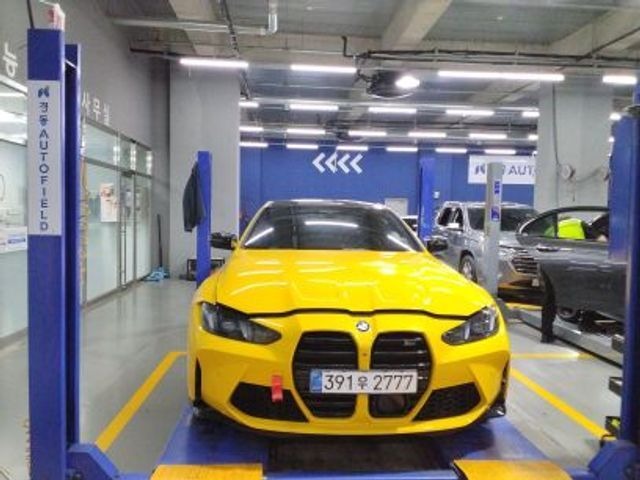 BMW M4 2025 — inspection photo 1