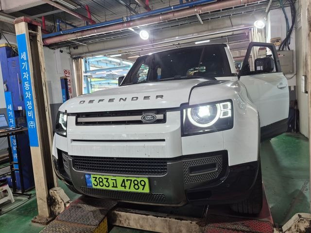 Land Rover Defender 2024 — inspection photo 1