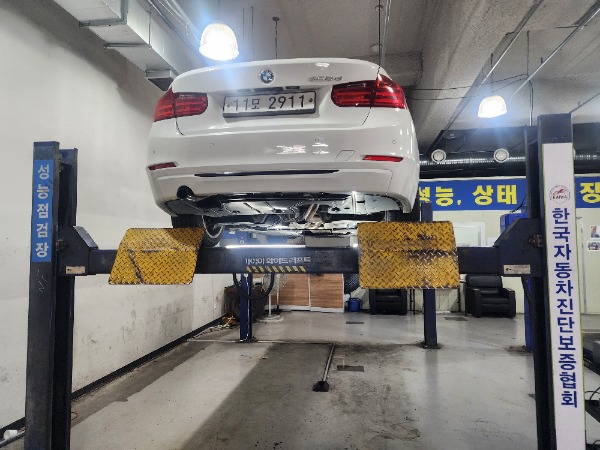 BMW 3-Series 2015 — inspection photo 2