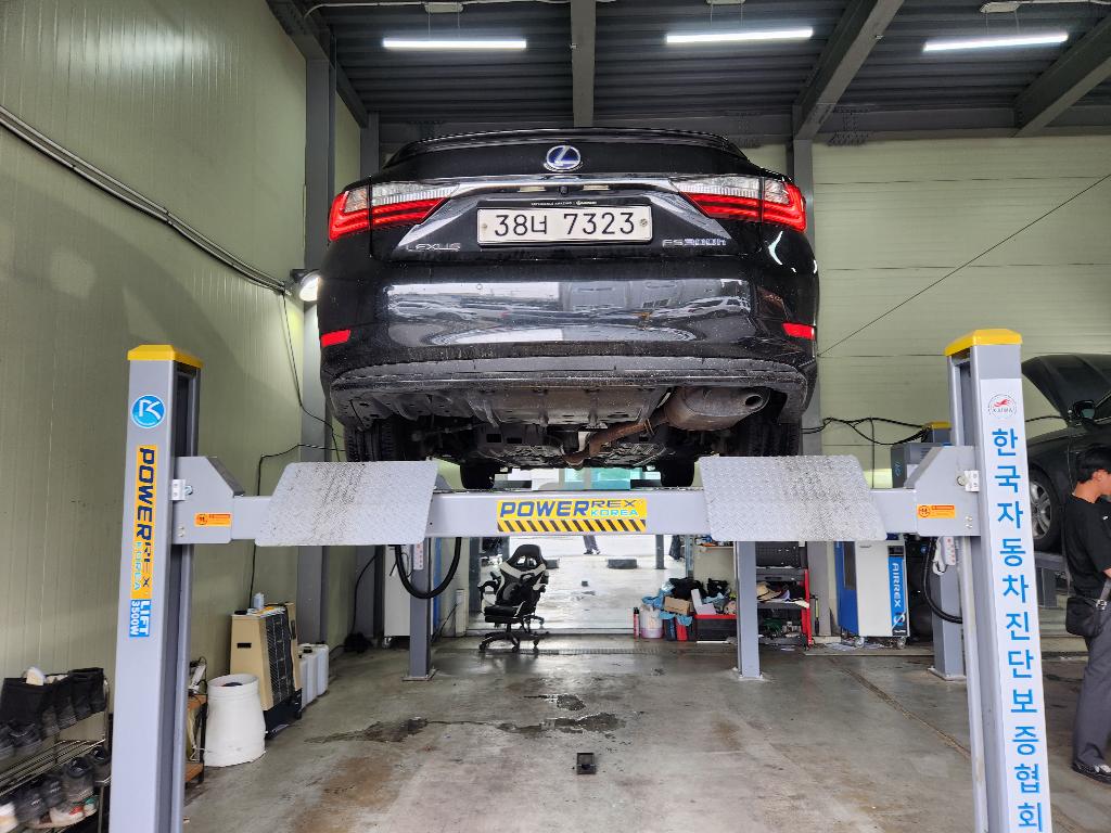 Lexus ES 2018 — inspection photo 2