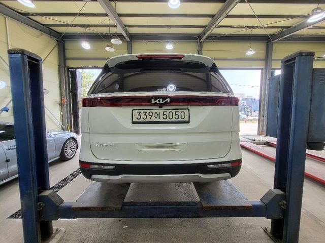 Kia Canival 2023 — inspection photo 2