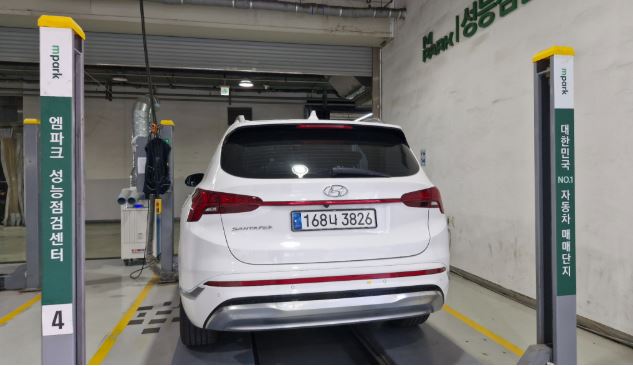 Hyundai Santafe 2021 — inspection photo 2