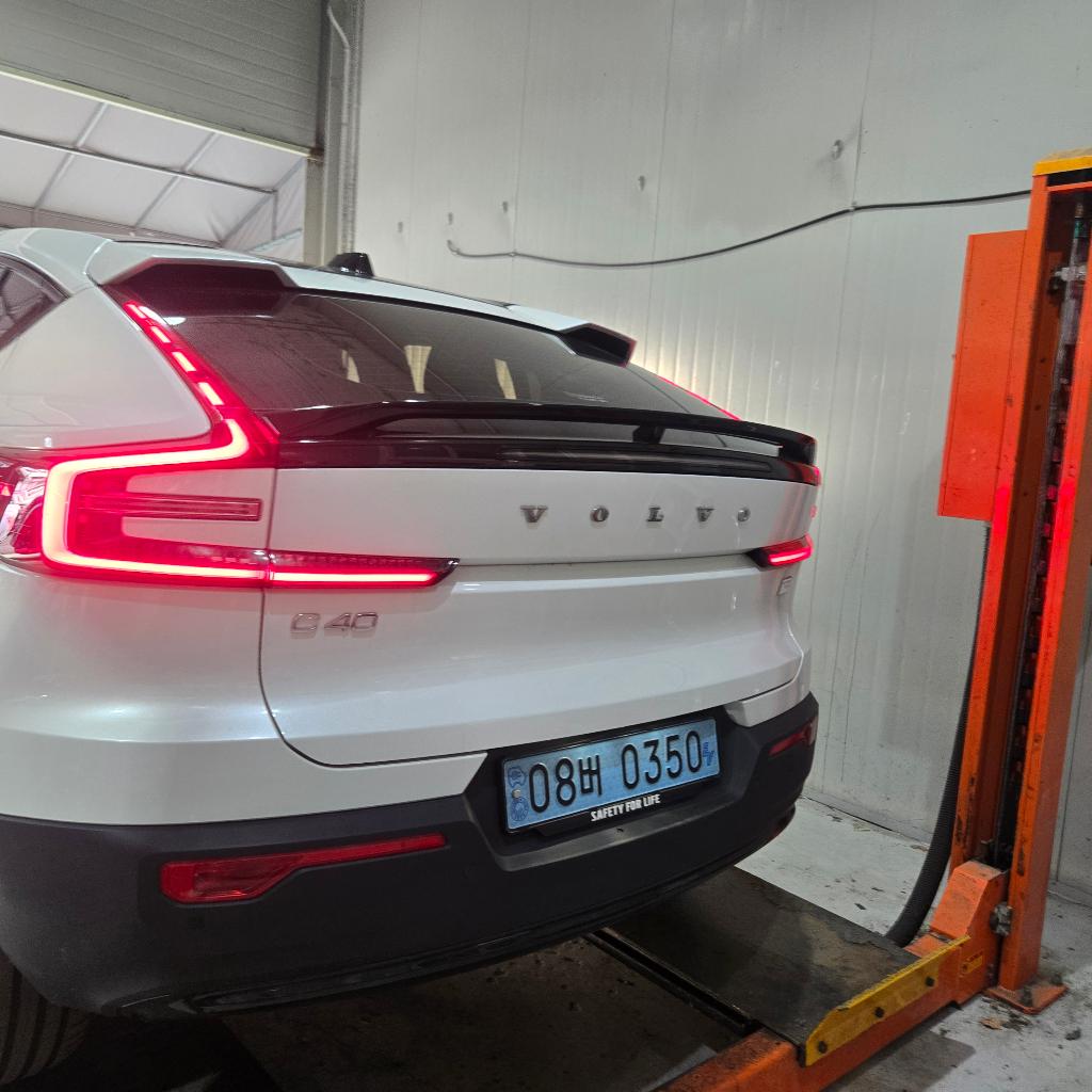 Volvo C40 2023 — inspection photo 2