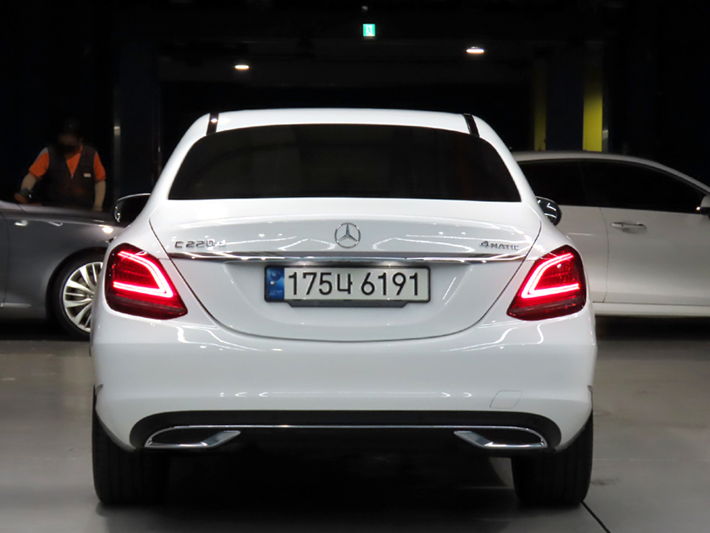 Mercedes-Benz C-Class 2020 — inspection photo 2