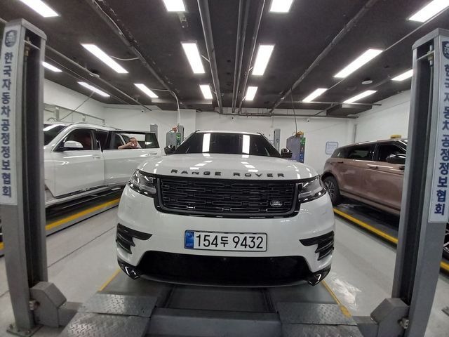 Land Rover Range Rover Velar 2026 — inspection photo 1