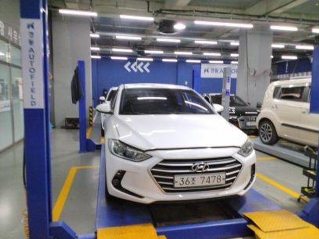 Hyundai AVANTE 2018 — inspection photo 1